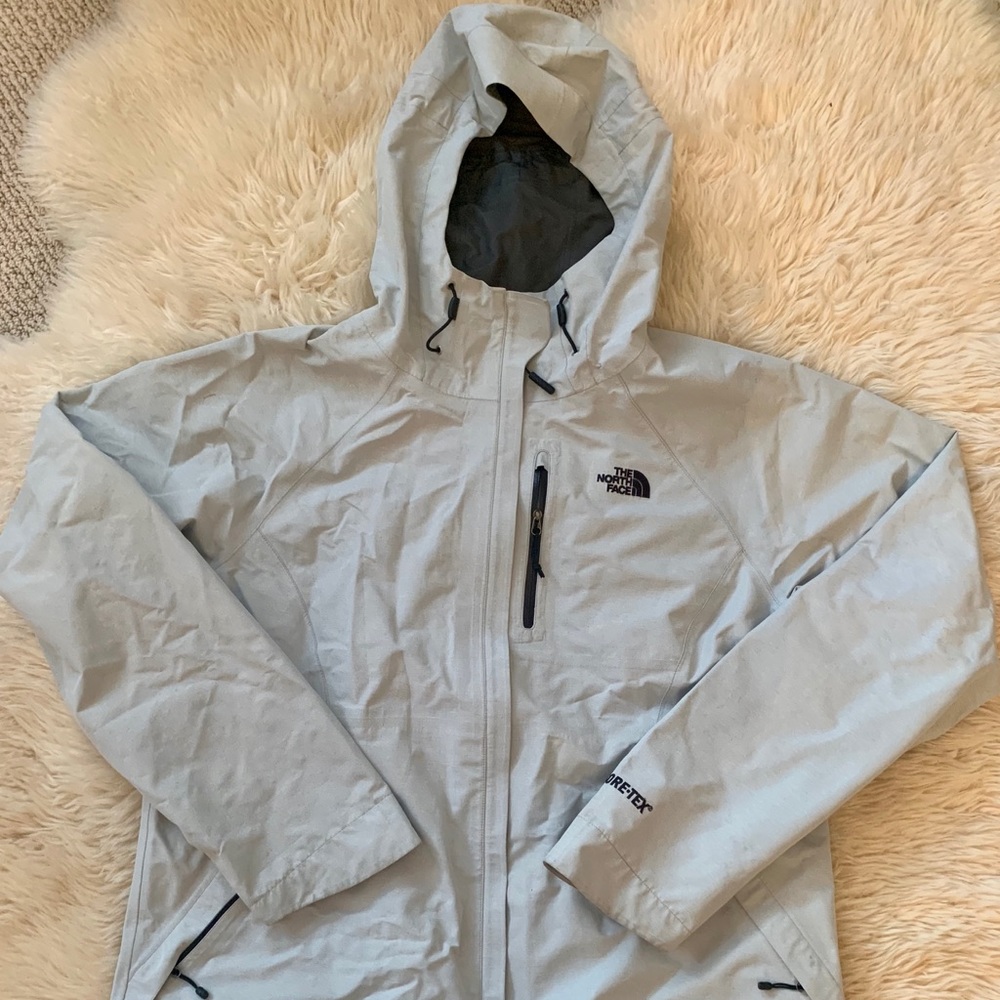 North Face Women’s XL rain jacket